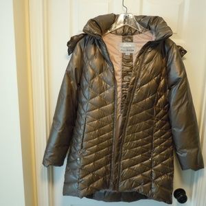 Womens Puffer Jacket with Faux Fur Hood